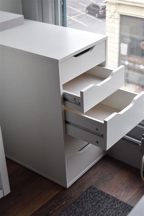 Ikea desk drawer - What to expect. Limited space doesn’t mean you have to say no to studying or working from home. This desk takes up little floor space yet still has two drawer units where you can store papers and other items. Article Number 094.321.89. Product details. 